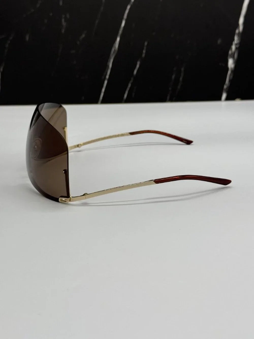 NEW GUCCI GG1560S 002 SUNGLASSES GOLD UNISEX EYEWEAR